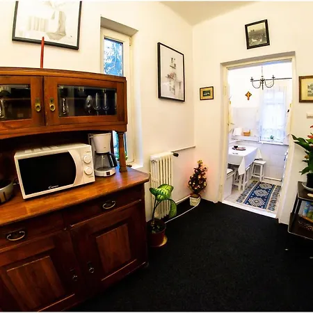 Clucerului Sun بوخارست